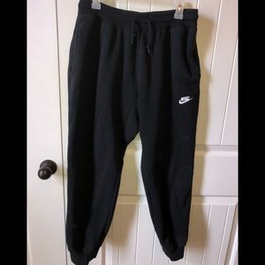 🌻Nike men’s sweat pant large🌻